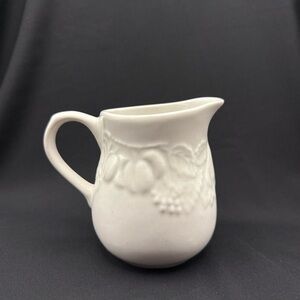 Nature Handcrafted Collection White Tabletops Unlimited Embossed Fruit Creamer